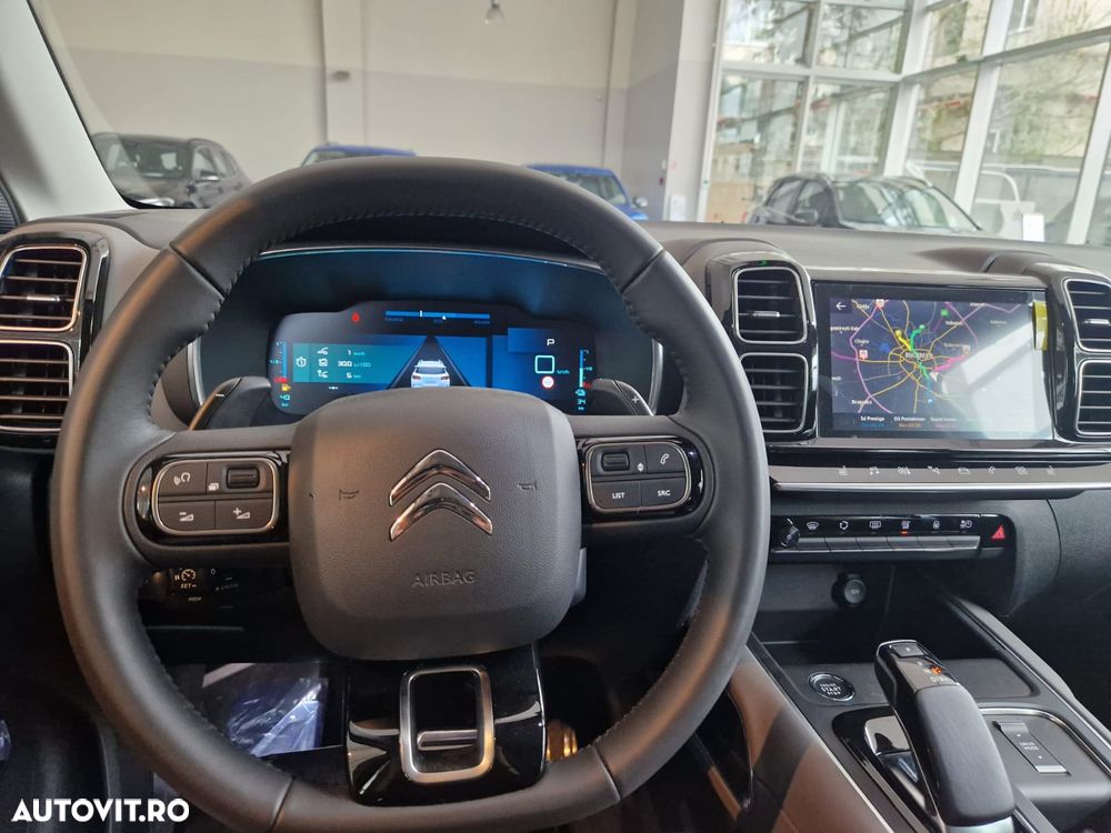 Citroën C5 Aircross 1.6 FWD 225 EAT8 Shine - 11