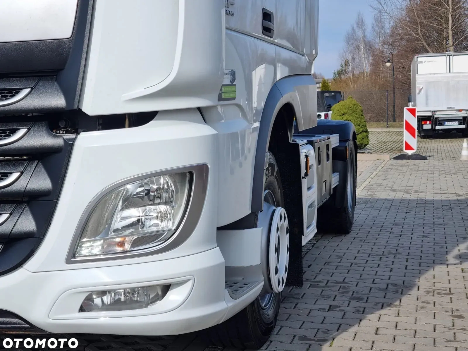 DAF XF 460 Standard Space Cab - 15