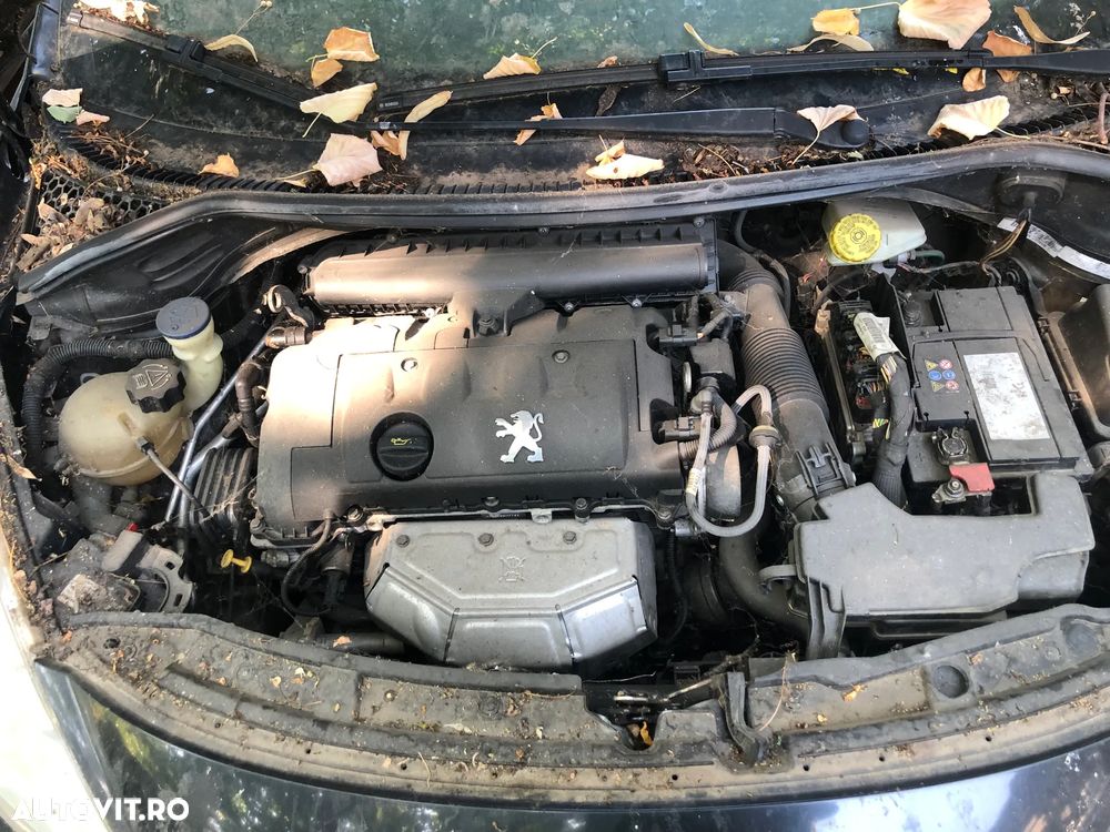 Dezmembrez Peugeot 207 CC cabrio negru benzina 2007 - 10