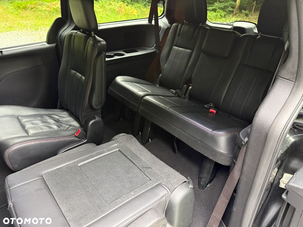 Dodge Grand Caravan 3.6 R/T - 13