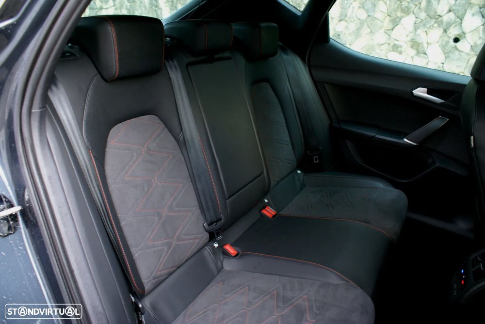 SEAT Leon 1.4 e-Hybrid DSG FR Plus - 20