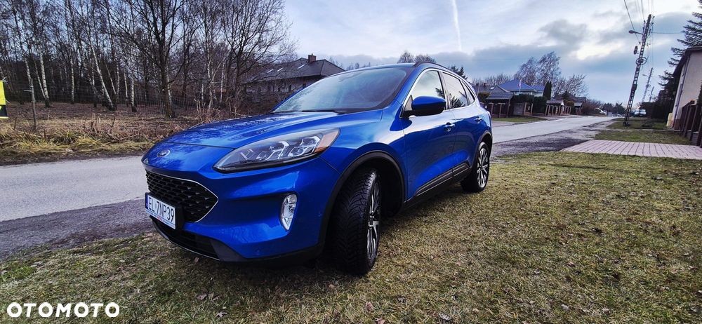 Ford Kuga 2.0 EcoBoost 4x4 Titanium - 4