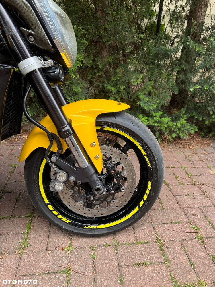 Yamaha FZ - 9