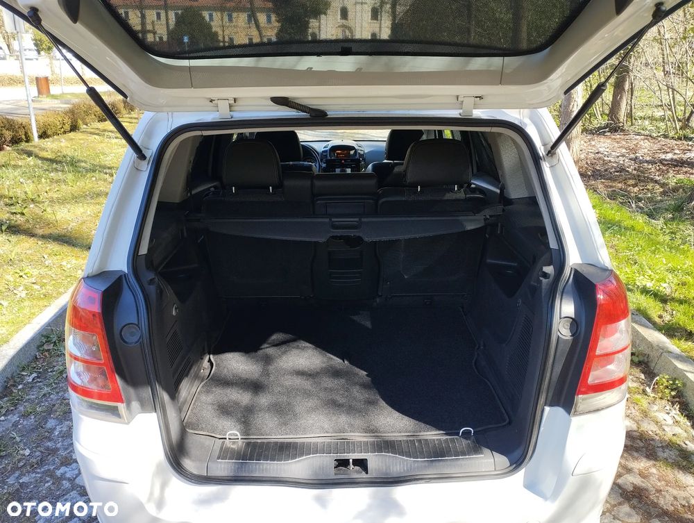 Opel Zafira 1.7 CDTI Sport - 8