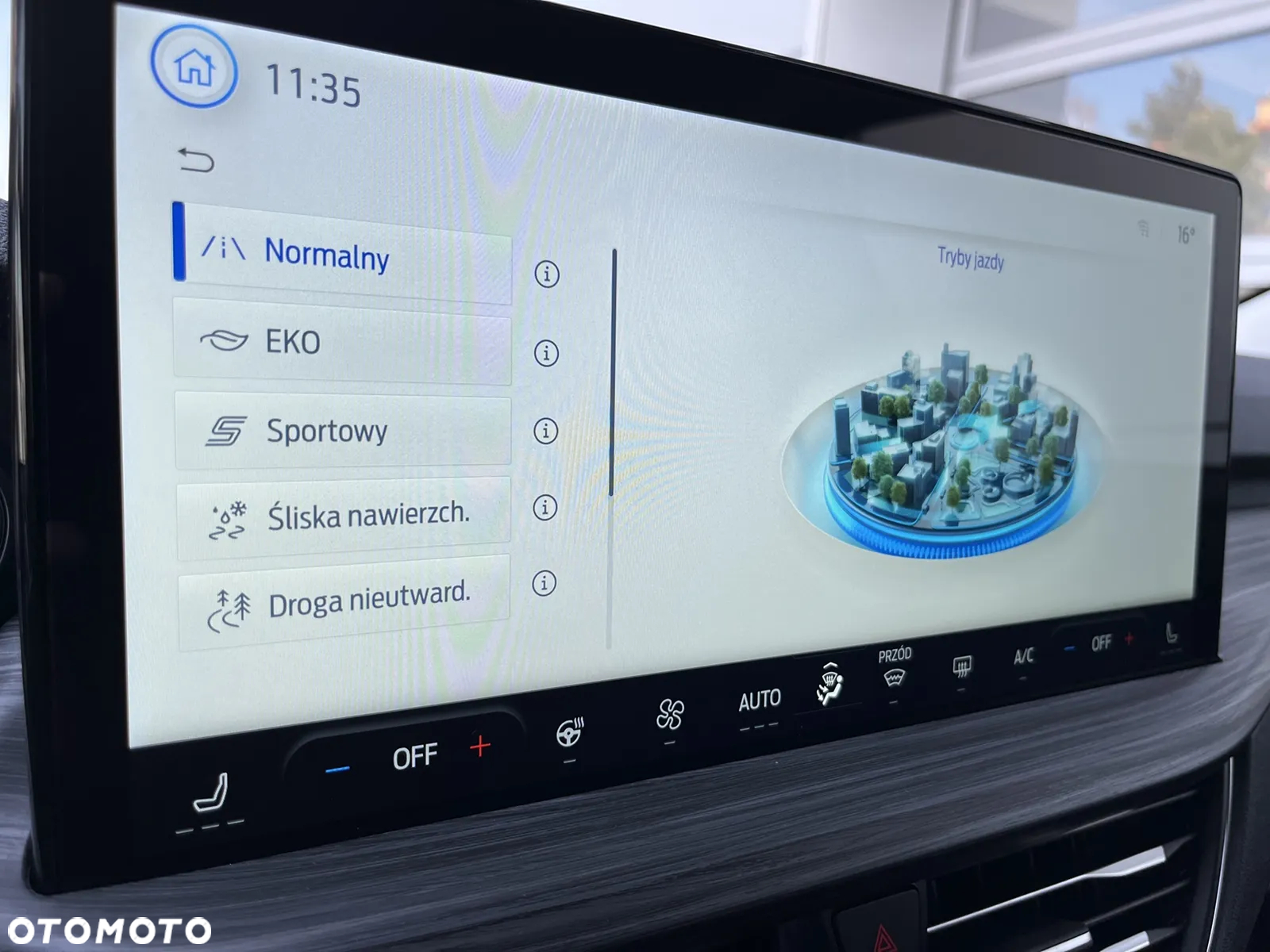 Ford Kuga 2.5 FHEV AWD Active X eCVT - 26