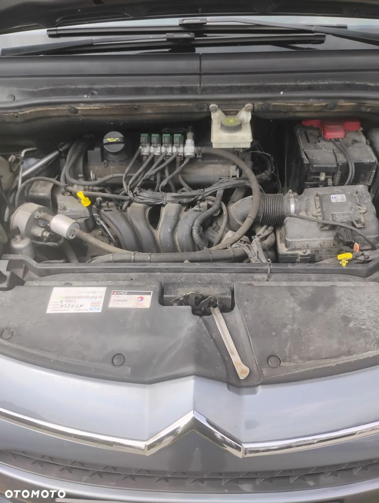 Citroën C4 Picasso 1.8i SX - 11