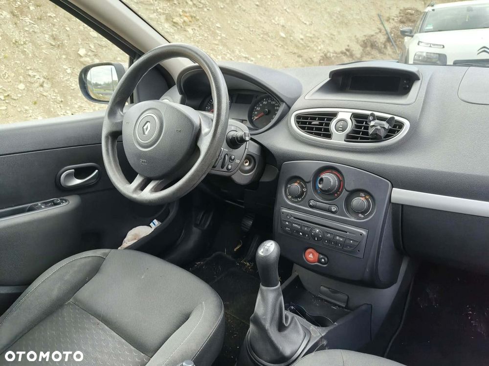 Renault 4 - 5
