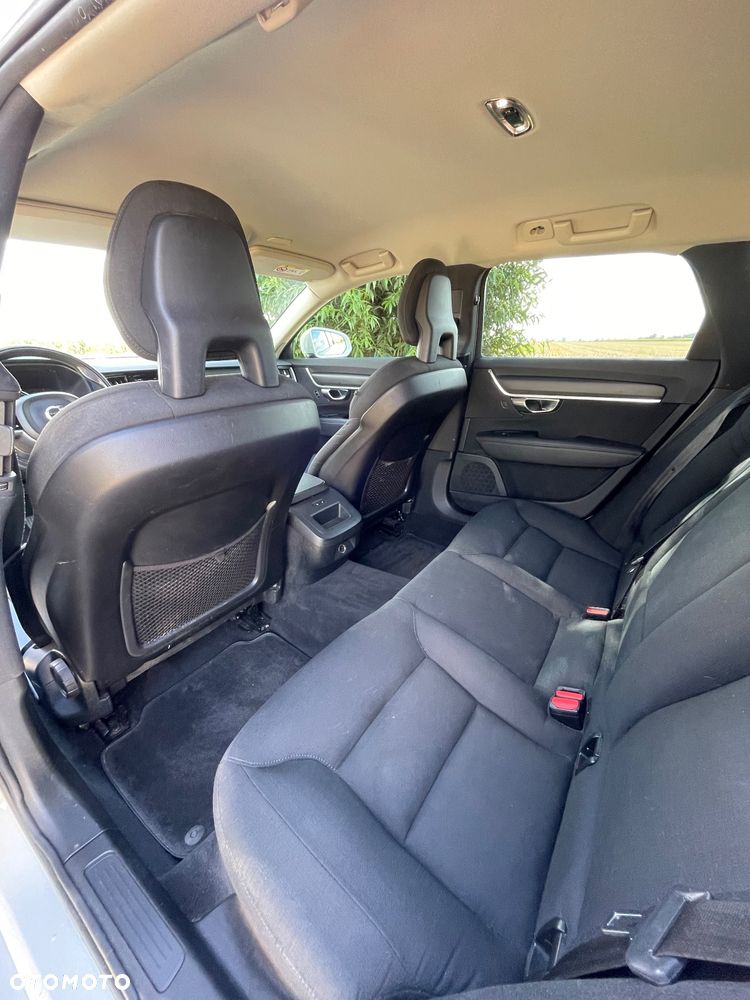 Volvo V90 D3 Momentum - 14