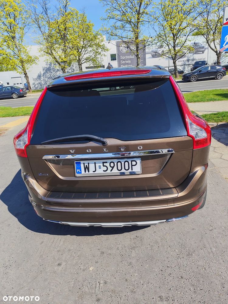Volvo XC 60 D4 Geartronic Summum - 9