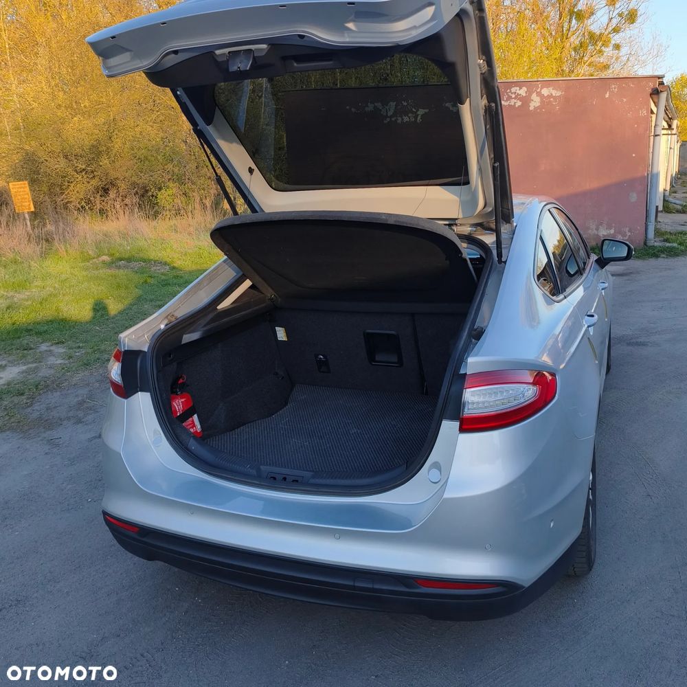 Ford Mondeo 2.0 TDCi Trend - 10