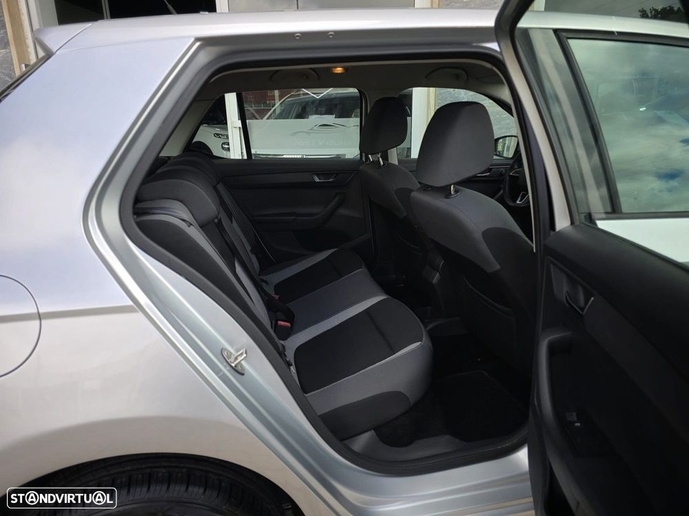 Skoda Fabia 1.0 Ambition - 22
