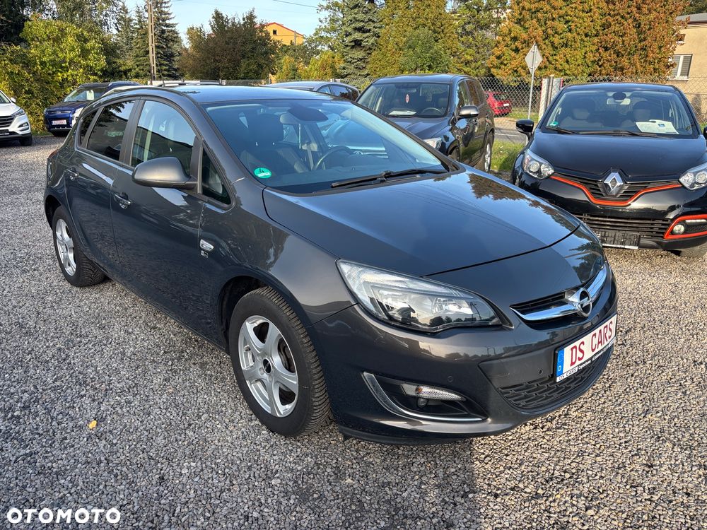 Opel Astra 1.4 Turbo Edition Sport - 2