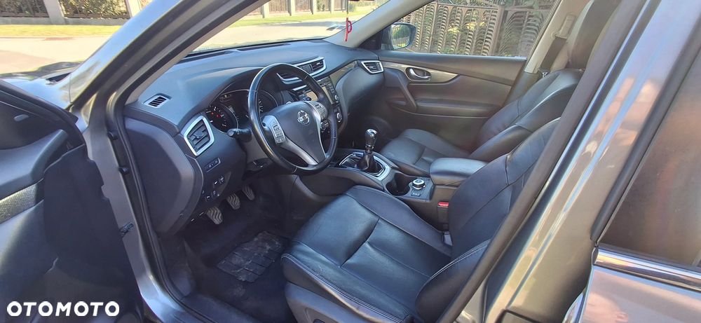 Nissan X-Trail - 12