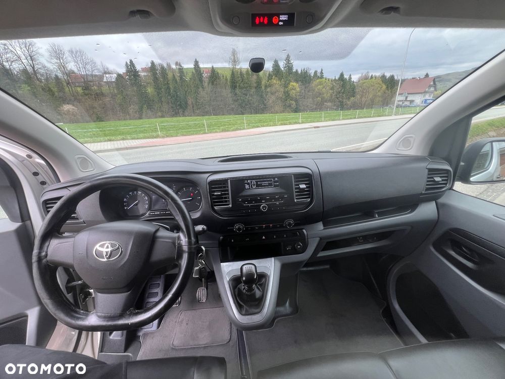 Toyota Proace - 13