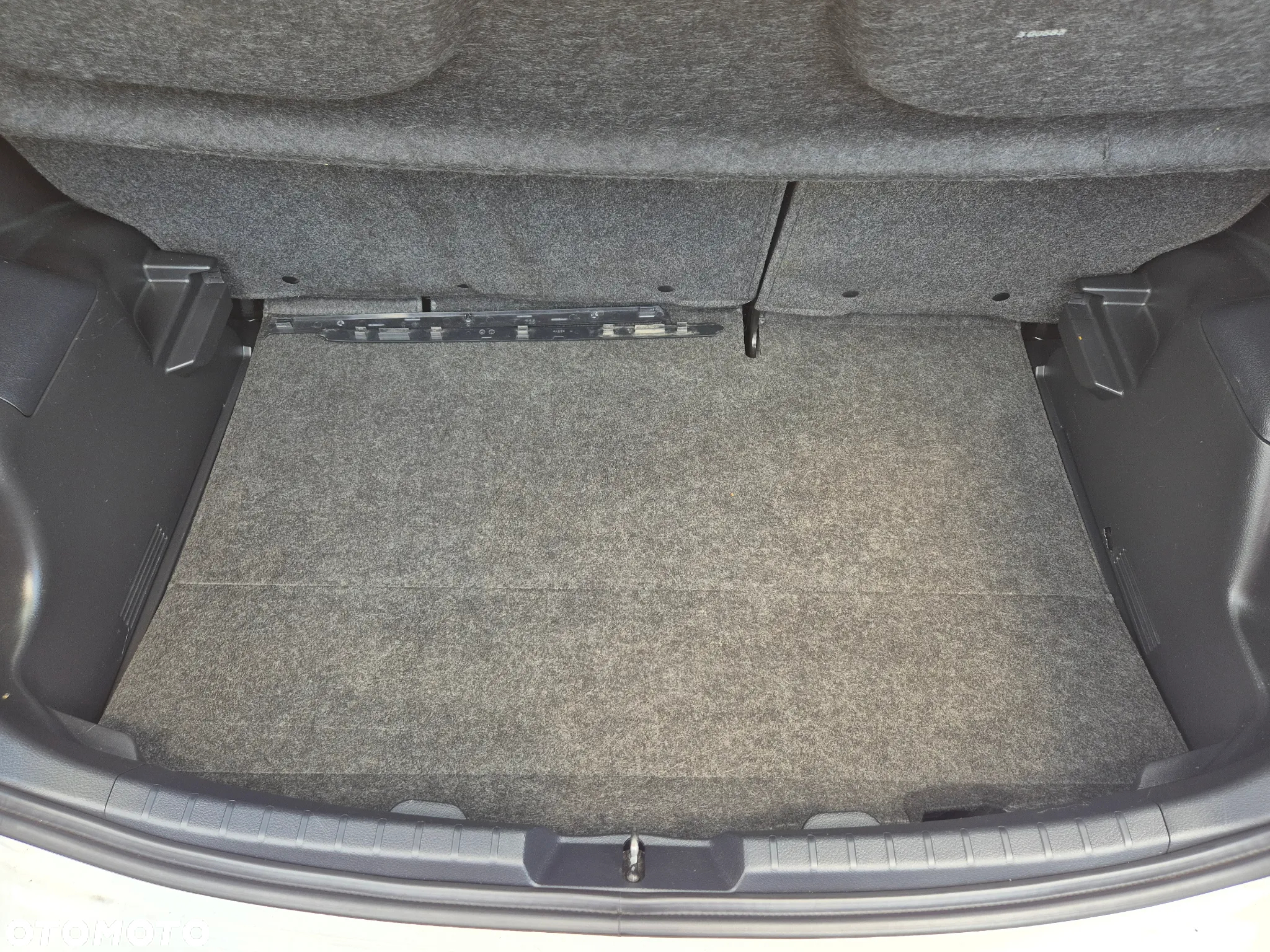Toyota Yaris 1.0 Active - 31