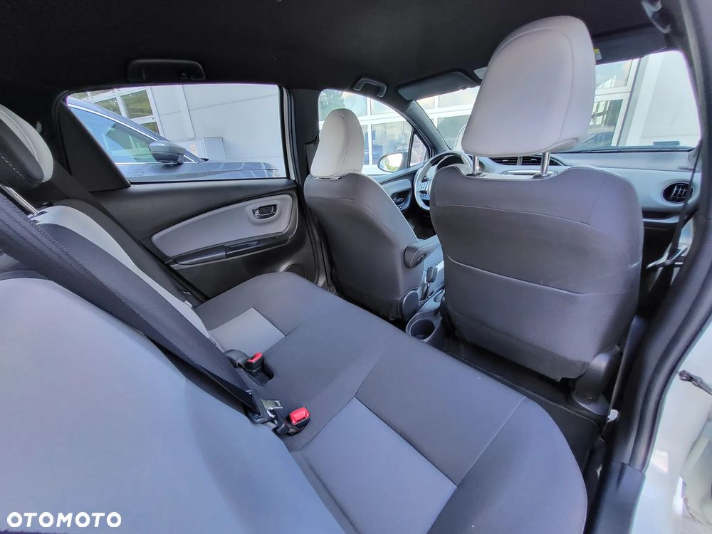 Toyota Yaris 1.33 Selection Pure - 8