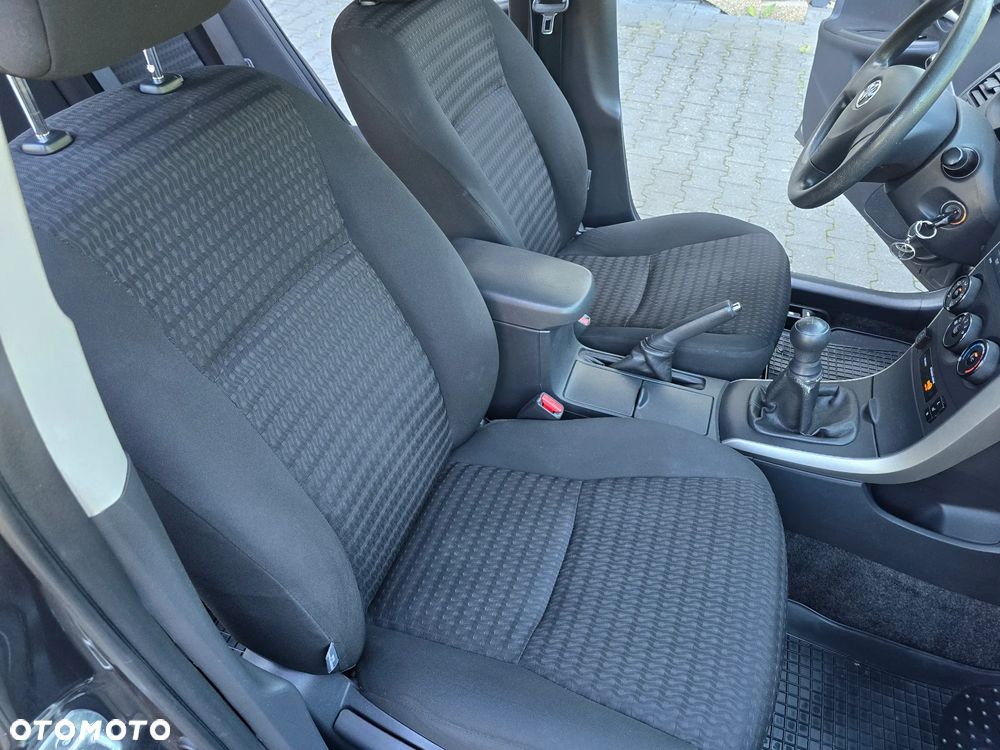 Toyota Corolla 1.4 VVT-i Premium - 5