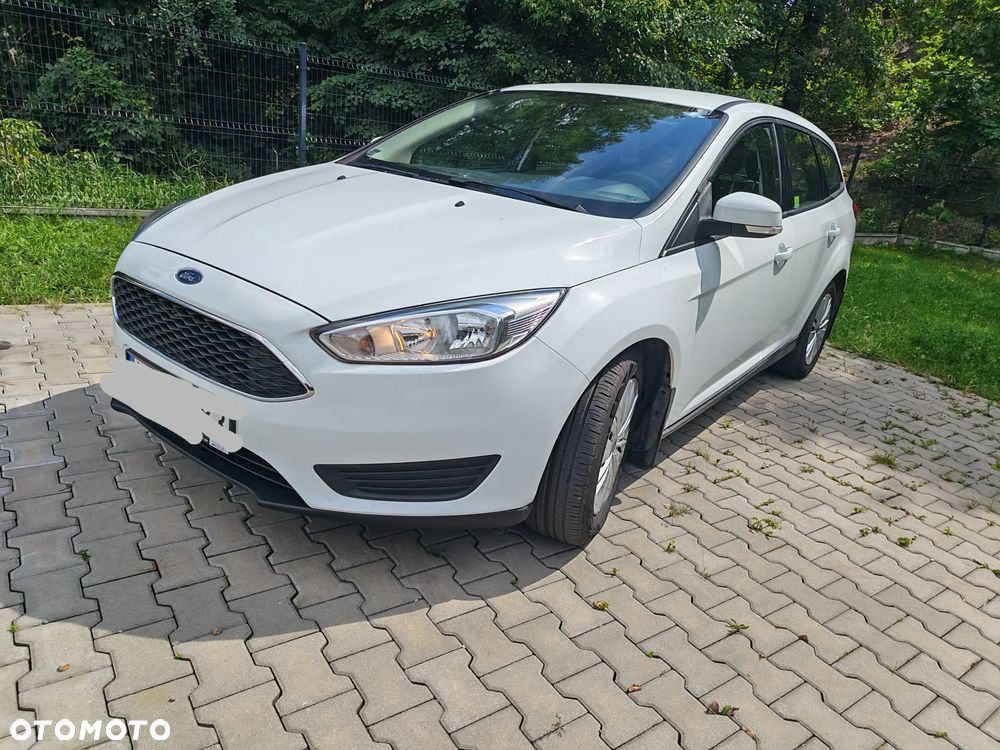 Ford Focus 1.6 Trend - 4