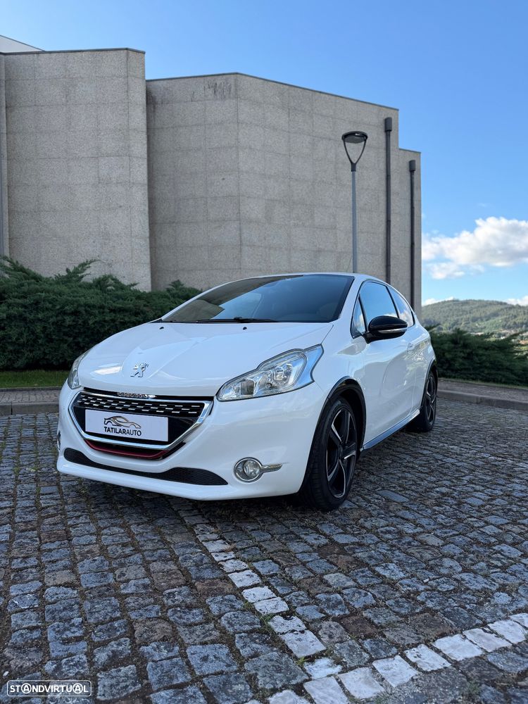 Peugeot 208 GTI 200 THP - 4