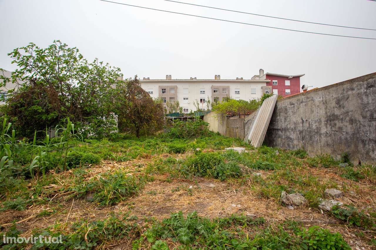 Terreno Rústico na Ajuda: Oportunidade Única para Investimento e Desen - Grande imagem: 5/7