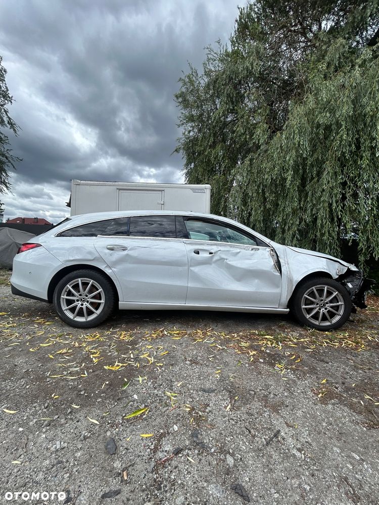 Mercedes-Benz CLA - 5