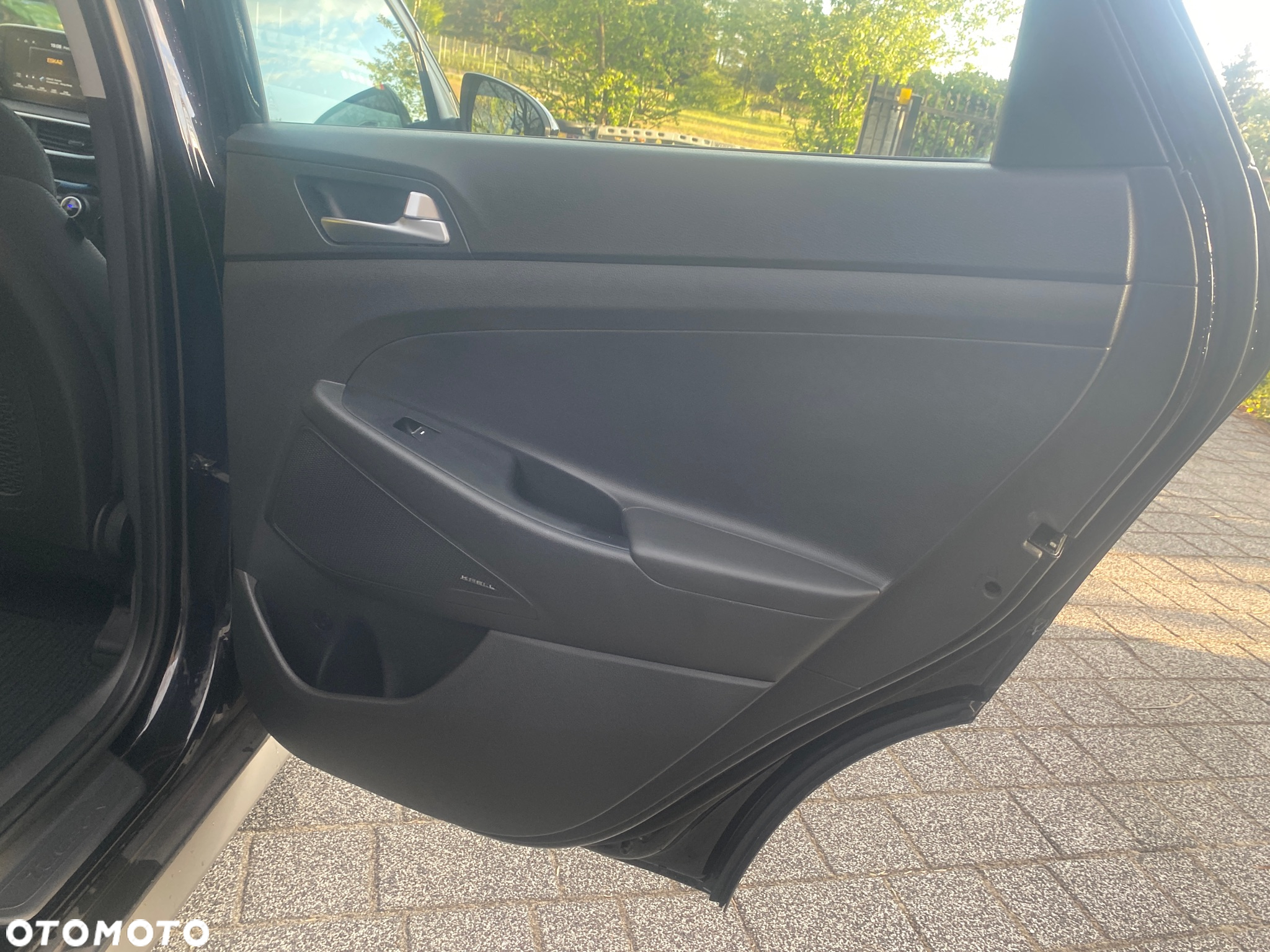 Hyundai Tucson blue 2.0 CRDi 4WD Premium - 37