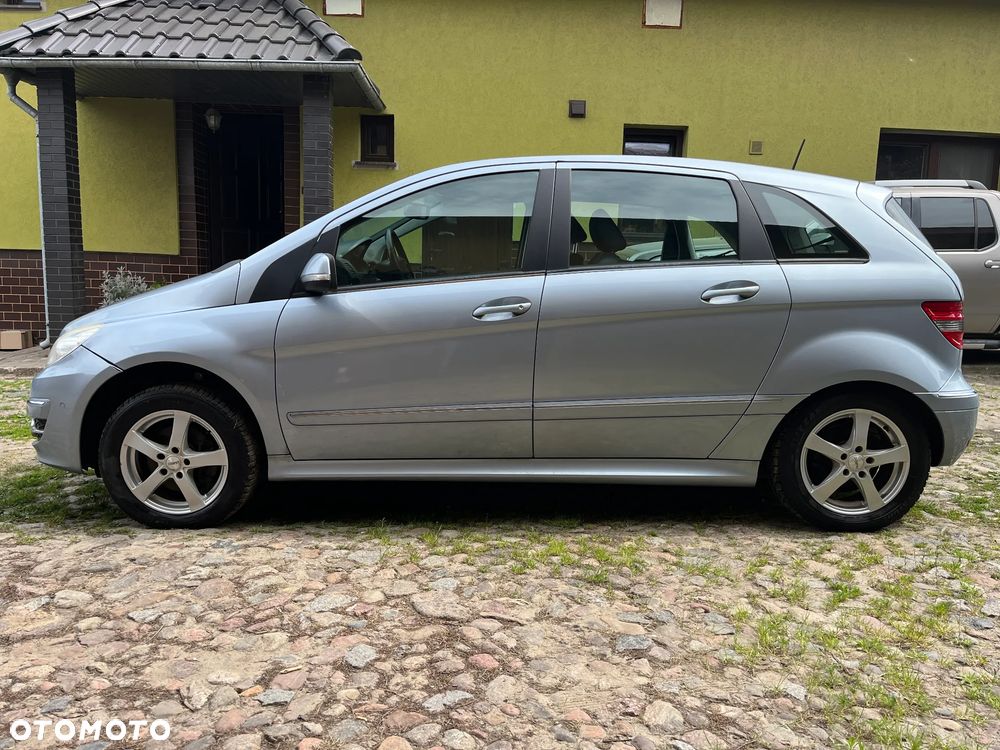 Mercedes-Benz Klasa B 180 CDI Autotronic Special Edition - 2