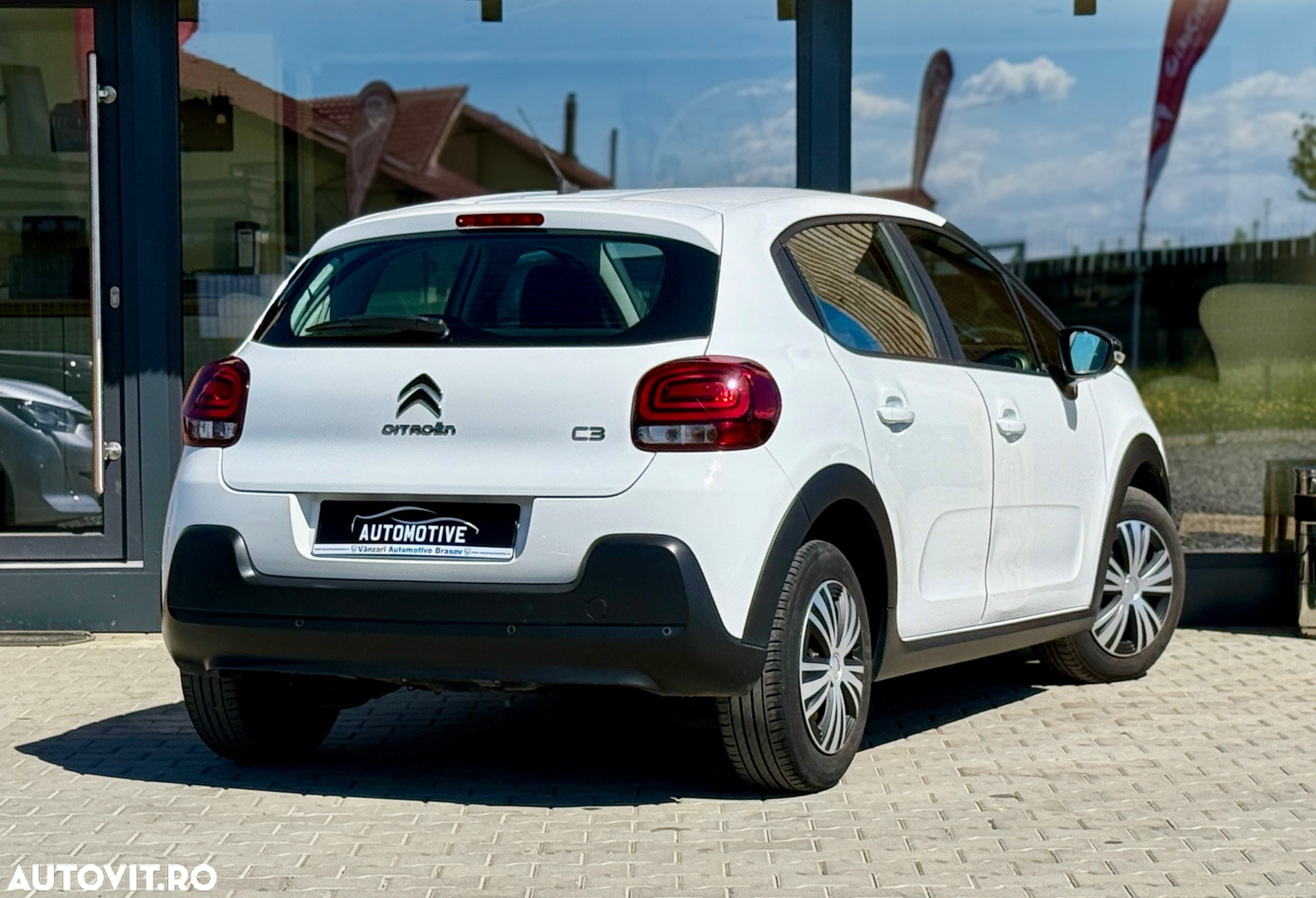 Citroën C3 BlueHDi 100 S&S PLUS - 5