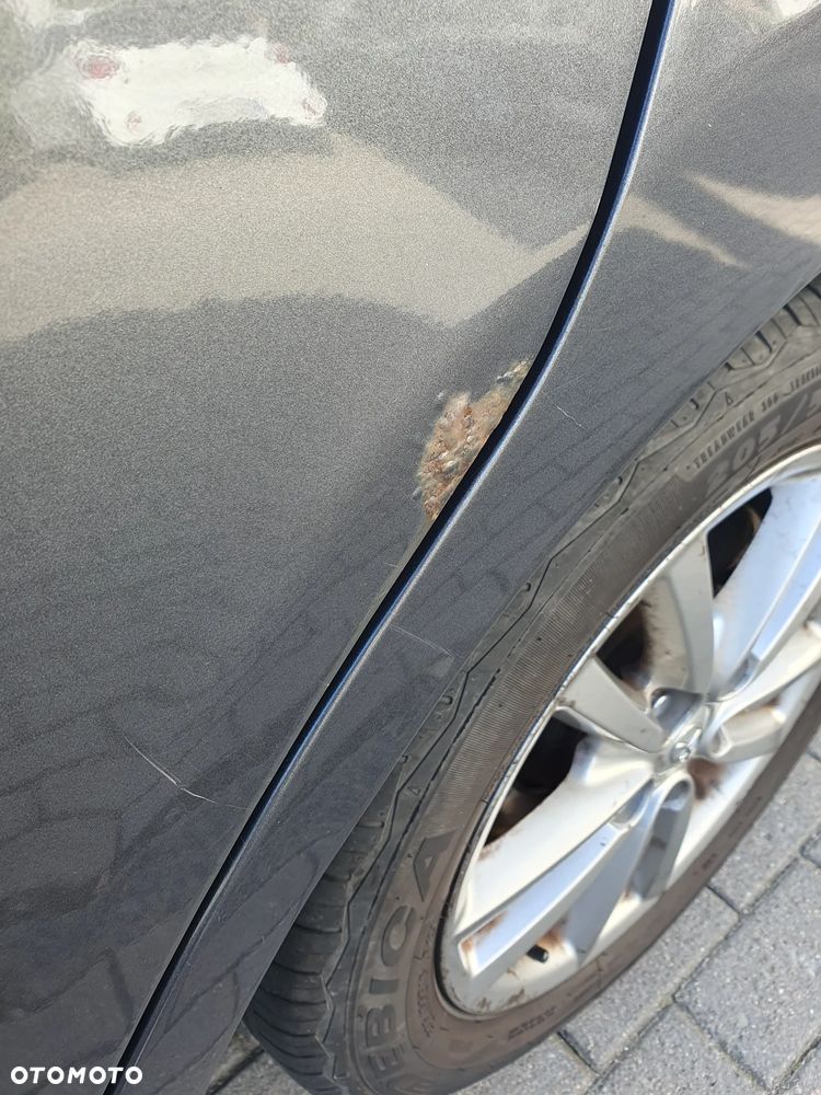 Toyota Auris 1.6 VVT-i Premium - 11