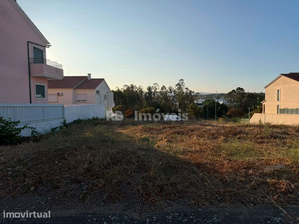 Lote para construção de moradia na Urbanização Casal Vidigal, Entro... - Grande imagem: 4/5