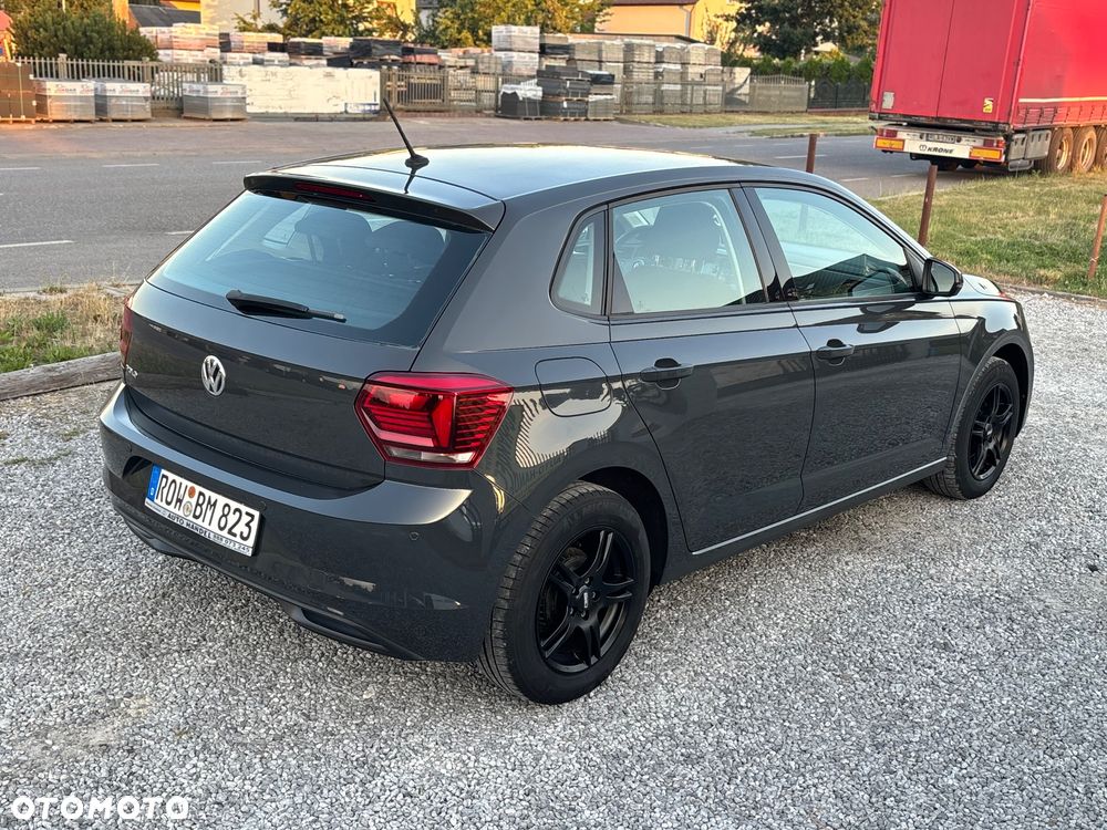 Volkswagen Polo - 22