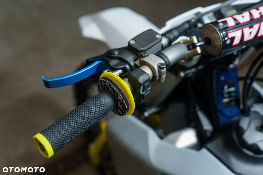 Husqvarna TC - 27