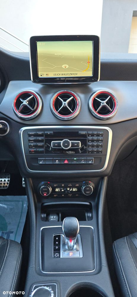 Mercedes-Benz CLA AMG 45 4Matic AMG Sp.sh 7G-DCT AMG Night Edition - 34