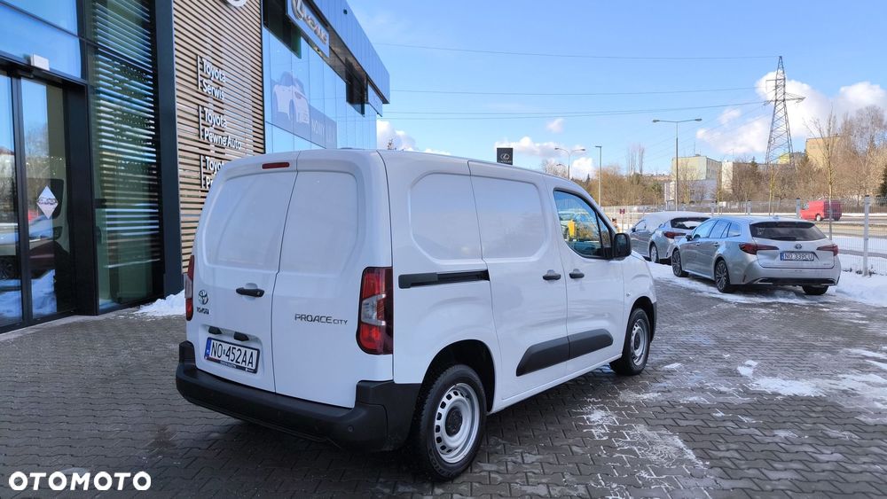 Toyota PROACE CITY - 11