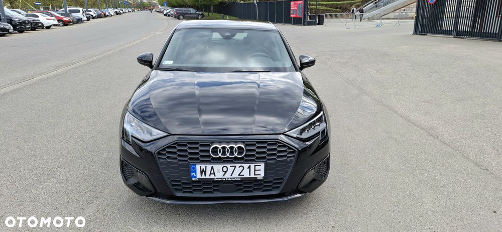 Audi A3 Sportback 35 TFSI S tronic - 5