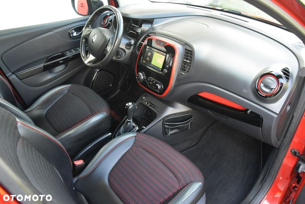 Renault Captur TCe 120 EDC Helly Hansen - 36