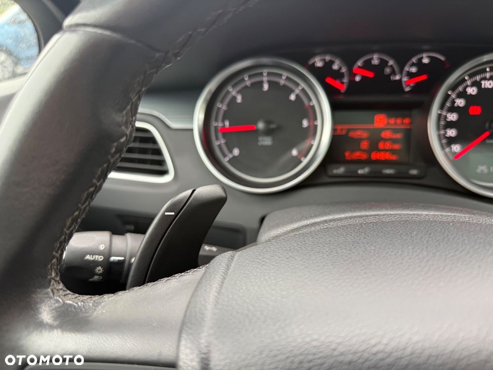 Peugeot 508 SW HDi 160 Automatik Allure - 27