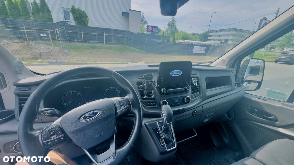 Ford Transit - 11