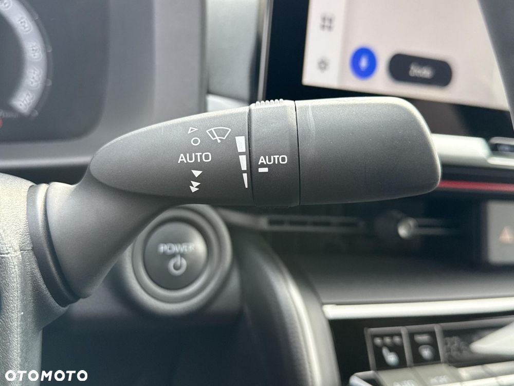 Toyota C-HR - 19