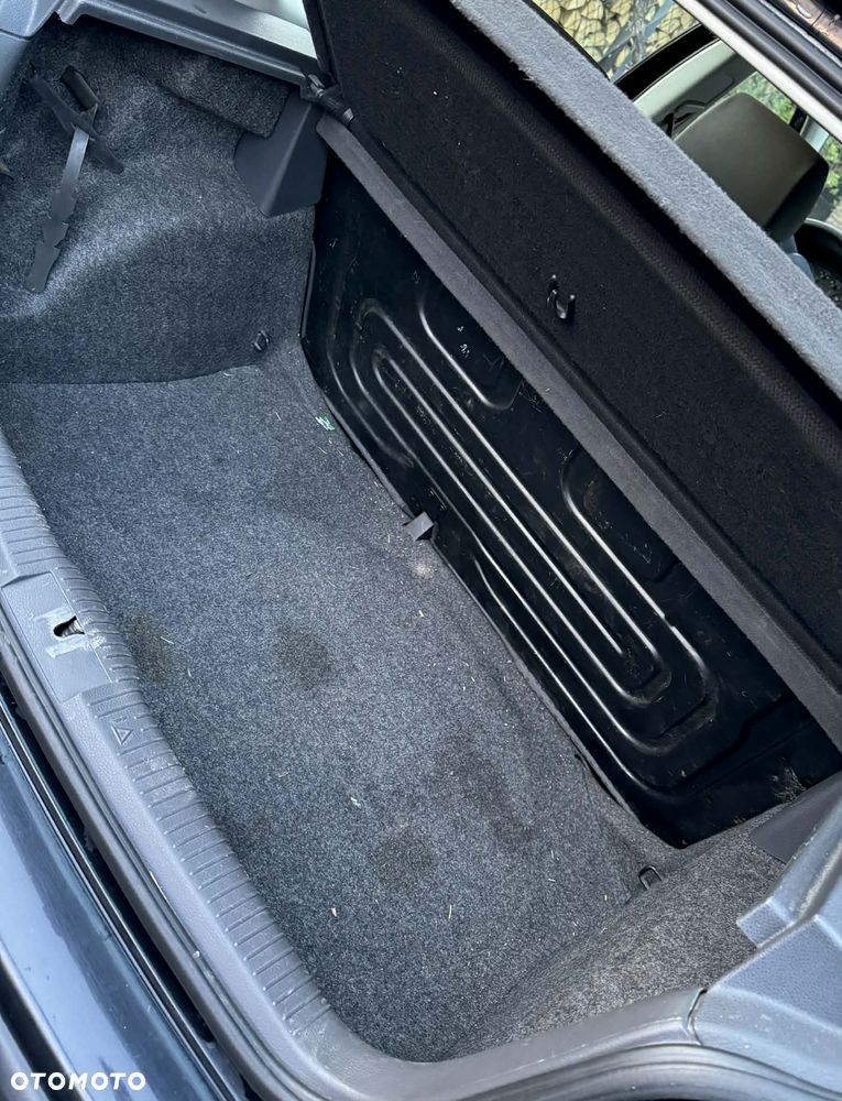 Volkswagen Polo 1.9 SDI Basis - 12