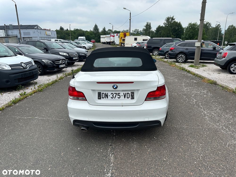BMW Seria 1 120d DPF - 6