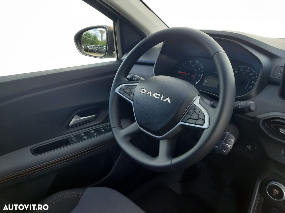 Dacia Sandero Stepway ECO-G 100 MT6 Extreme - 11