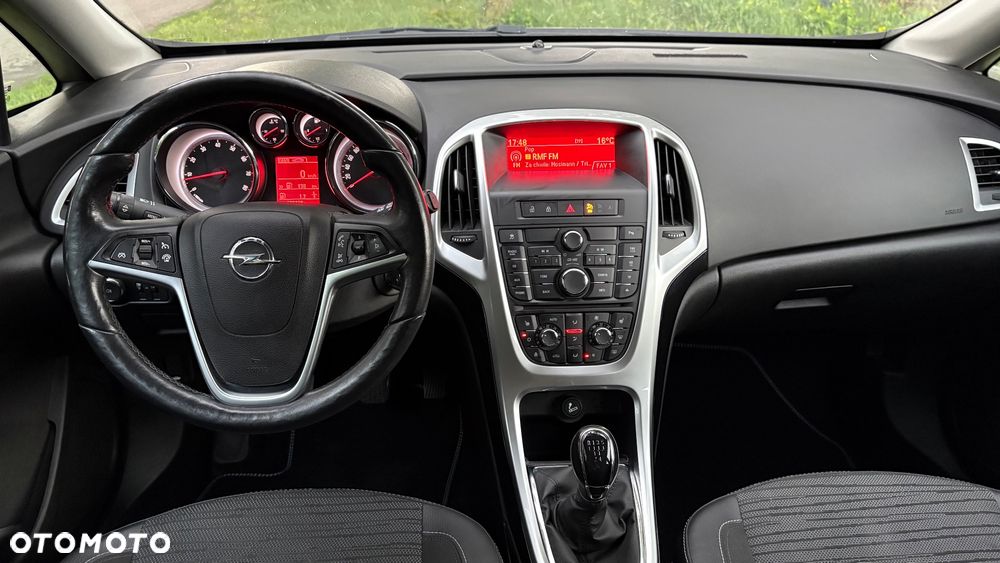 Opel Astra 1.6 Exklusiv - 27