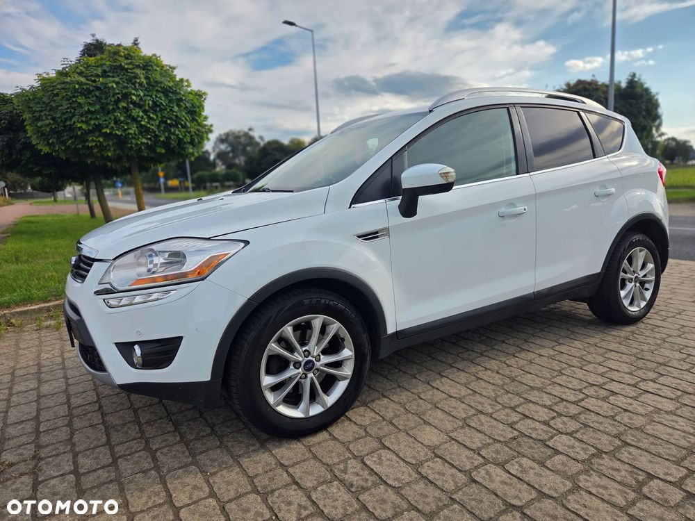 Ford Kuga - 1