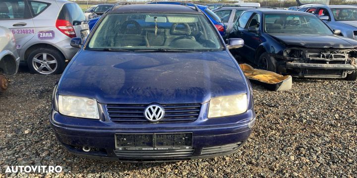 Grila bara fata stanga 1J5853666B 1J5853666B Volkswagen VW Bora 1 [19 - 5