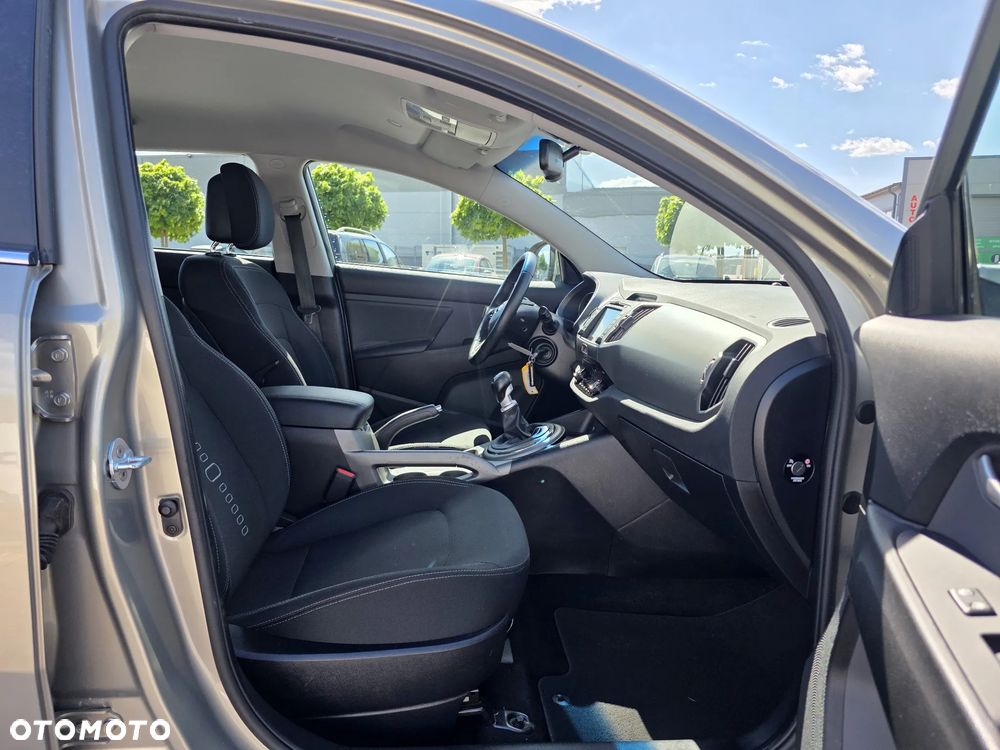 Kia Sportage 2.0 GDI 2WD Vision - 8