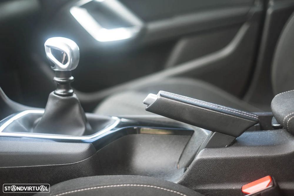 Peugeot 308 SW 1.5 BlueHDi Active - 12