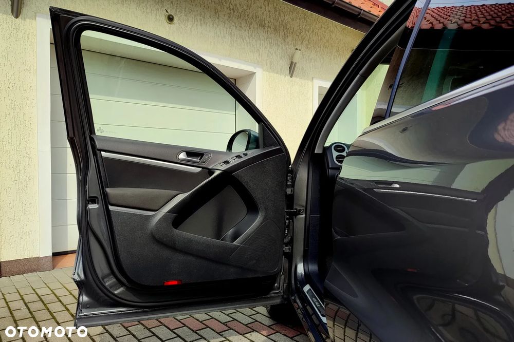 Volkswagen Tiguan - 21