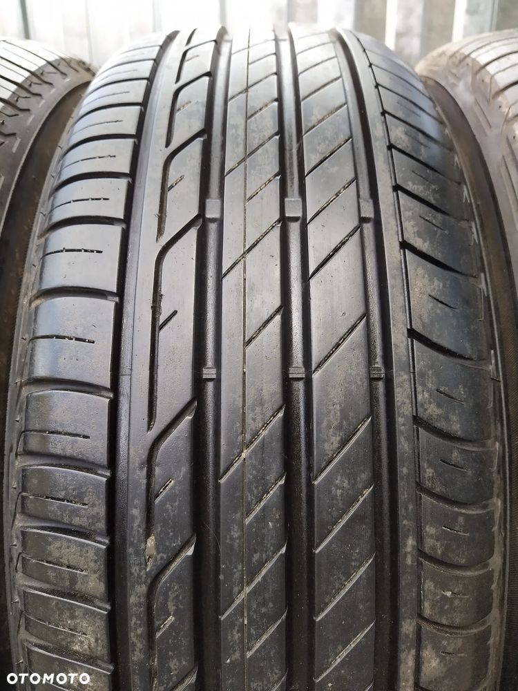 Opony Letnie  195/(55/60)/  16 Cali  JAK NOWE - 18
