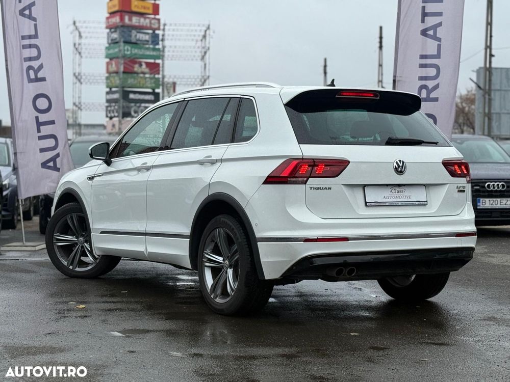 Volkswagen Tiguan - 10